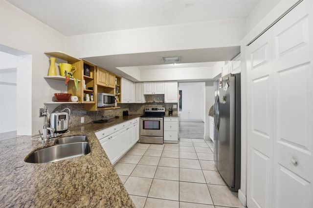 4400 Queen Palm Lane, Tamarac, FL 33319