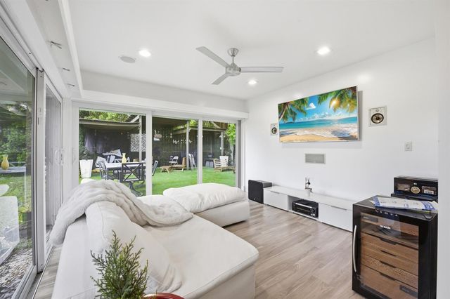 4400 Queen Palm Lane, Tamarac, FL 33319