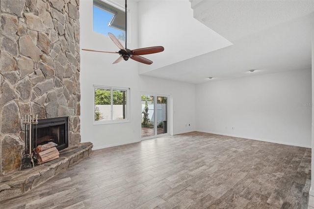 5824 IDLE FOREST PLACE, Tampa, FL 33614