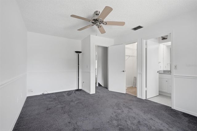5824 IDLE FOREST PLACE, Tampa, FL 33614