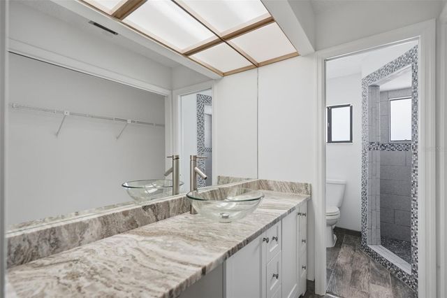 5824 IDLE FOREST PLACE, Tampa, FL 33614