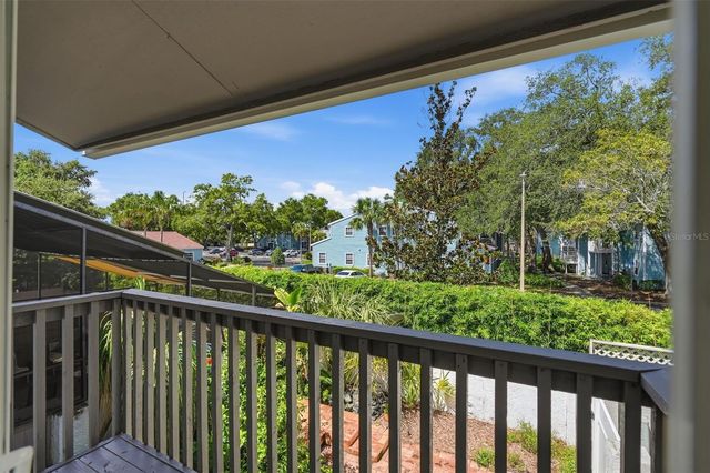 5824 IDLE FOREST PLACE, Tampa, FL 33614