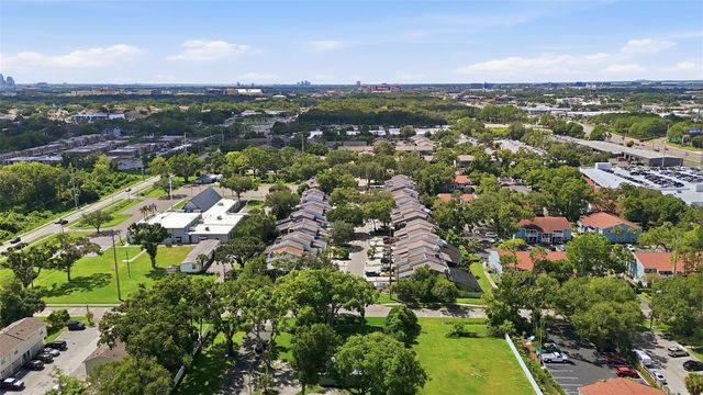 5824 IDLE FOREST PLACE, Tampa, FL 33614