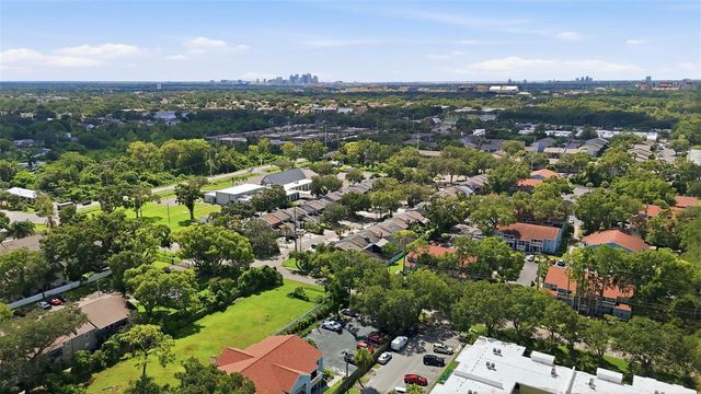 5824 IDLE FOREST PLACE, Tampa, FL 33614