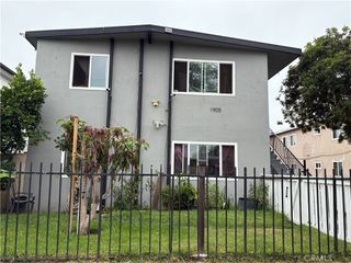 1905 W Myrtle Street 3, Santa Ana, CA 92703