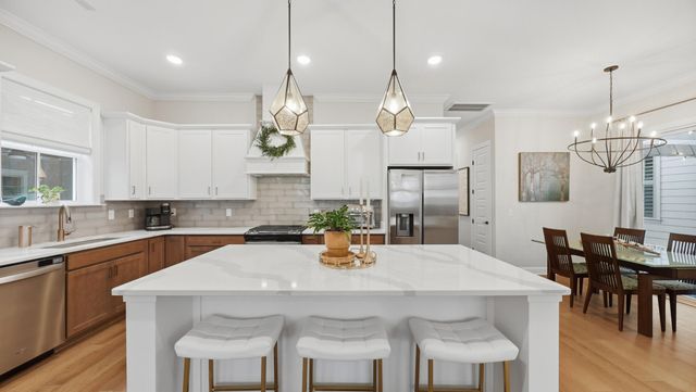 6814 Betsy Lane, Hixson, TN 37343