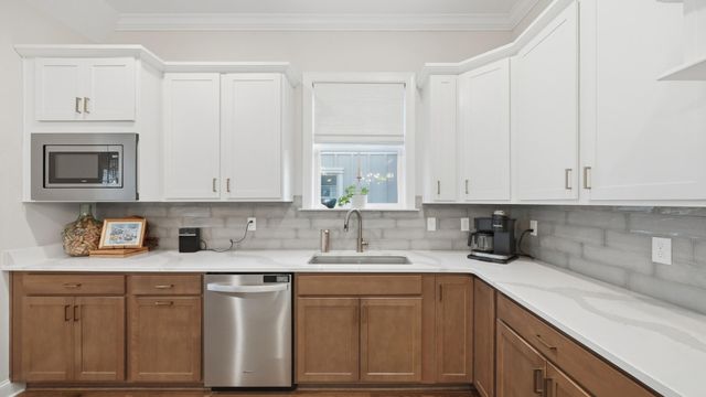 6814 Betsy Lane, Hixson, TN 37343