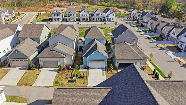 6814 Betsy Lane, Hixson, TN 37343