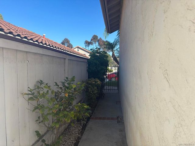 12446 Salmon River Rd, San Diego, CA 92129