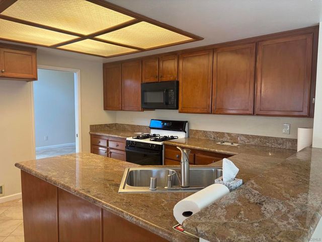 12446 Salmon River Rd, San Diego, CA 92129
