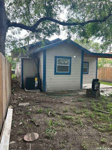 2716 Vera Cruz, San Antonio, TX 78207