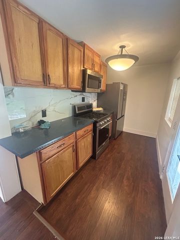 2716 Vera Cruz, San Antonio, TX 78207