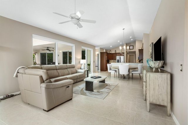 7350 NW 68 Avenue, Parkland, FL 33067