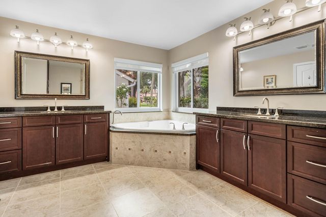 7350 NW 68 Avenue, Parkland, FL 33067