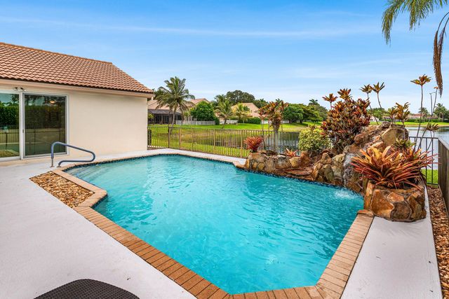 7350 NW 68 Avenue, Parkland, FL 33067