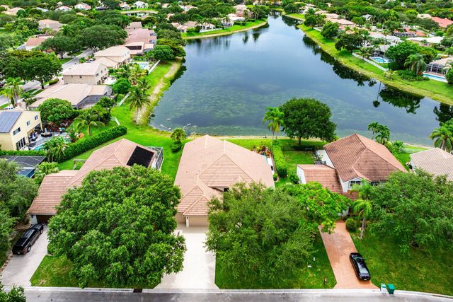 7350 NW 68 Avenue, Parkland, FL 33067