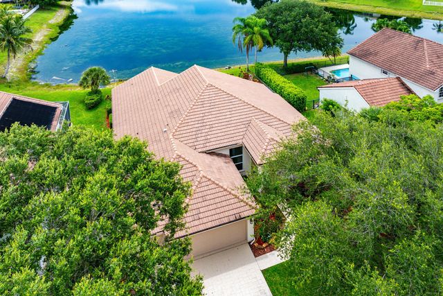 7350 NW 68 Avenue, Parkland, FL 33067