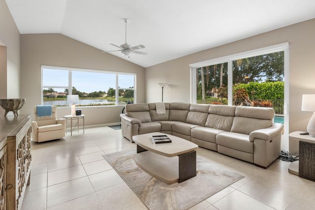 7350 NW 68 Avenue, Parkland, FL 33067
