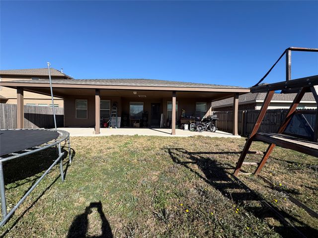 1213 Walnut Cliff Court, Fort Worth, TX 76179