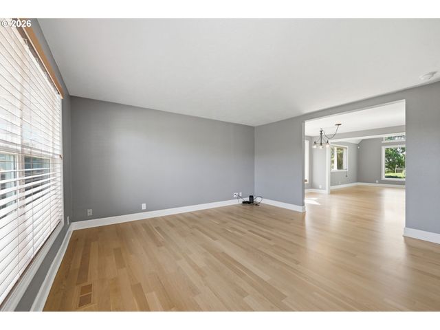 2930 NORKENZIE Rd, Eugene, OR 97408