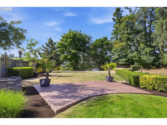 2930 NORKENZIE Rd, Eugene, OR 97408