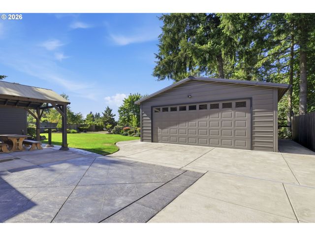 2930 NORKENZIE Rd, Eugene, OR 97408