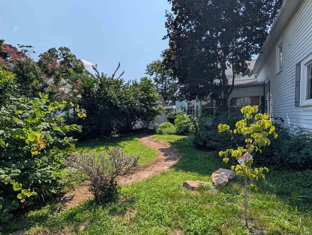 314 S 6th Street, Vincennes, IN 47591