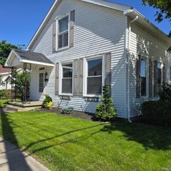 314 S 6th Street, Vincennes, IN 47591