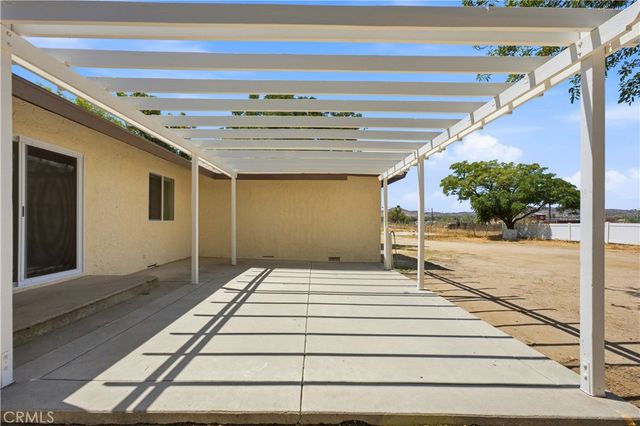 21820 Cajalco Road, Perris, CA 92570
