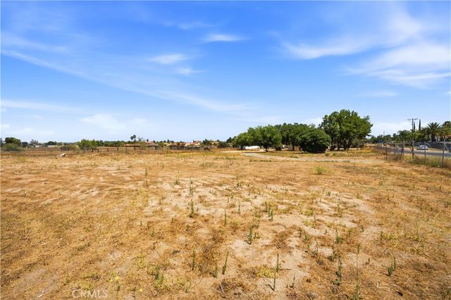 21820 Cajalco Road, Perris, CA 92570
