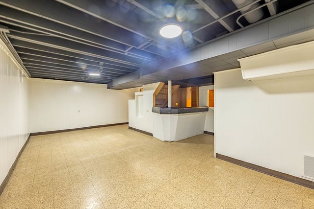 2633 Scott Street, Franklin Park, IL 60131