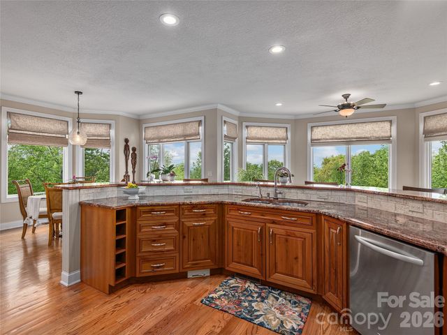 1403 Woodsong Drive, Hendersonville, NC 28791