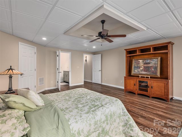 1403 Woodsong Drive, Hendersonville, NC 28791