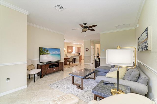 6810 WILLOWSHIRE WAY, Bradenton, FL 34212