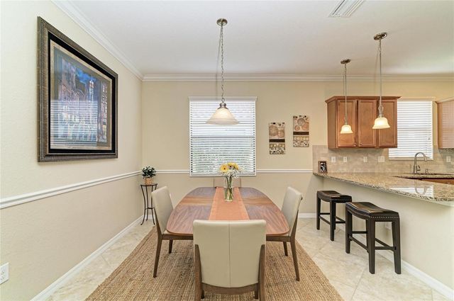 6810 WILLOWSHIRE WAY, Bradenton, FL 34212