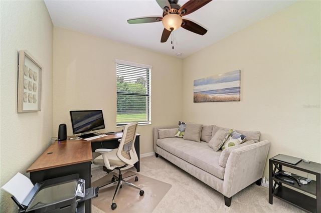 6810 WILLOWSHIRE WAY, Bradenton, FL 34212