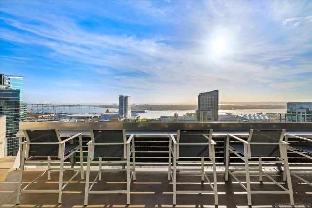 321 10th Ave 207, San Diego, CA 92101