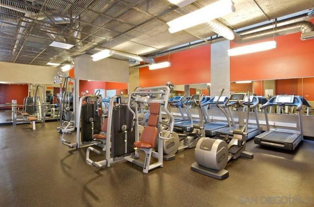 321 10th Ave 207, San Diego, CA 92101