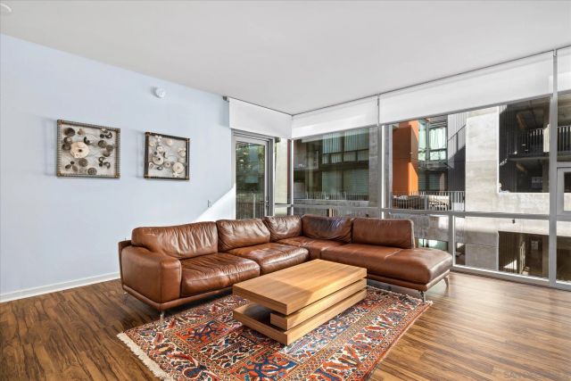 321 10th Ave 207, San Diego, CA 92101