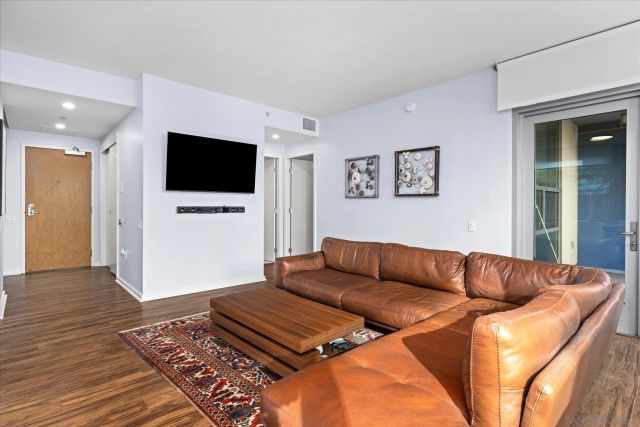 321 10th Ave 207, San Diego, CA 92101