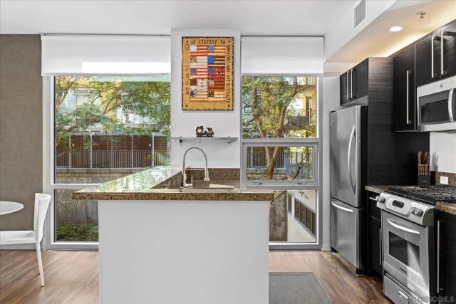 321 10th Ave 207, San Diego, CA 92101