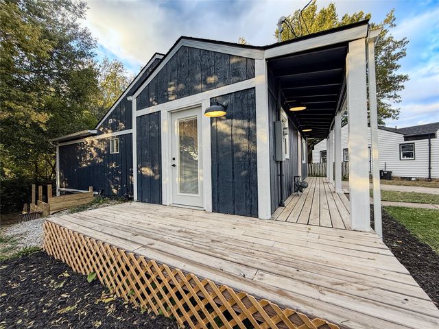 549 W 10th Street N, Newton, IA 50208