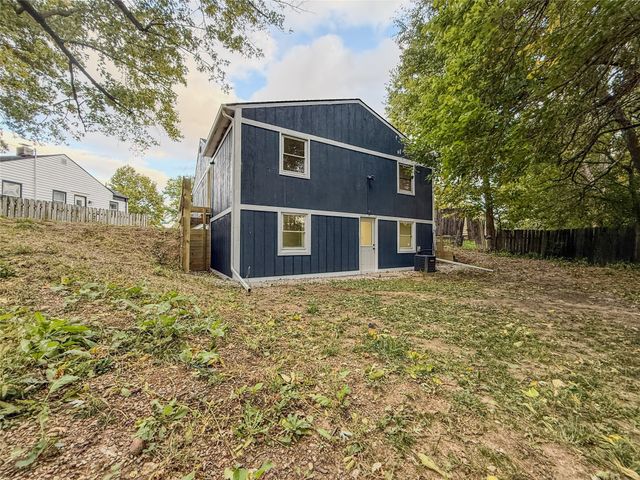 549 W 10th Street N, Newton, IA 50208
