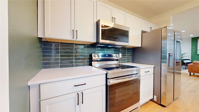 549 W 10th Street N, Newton, IA 50208