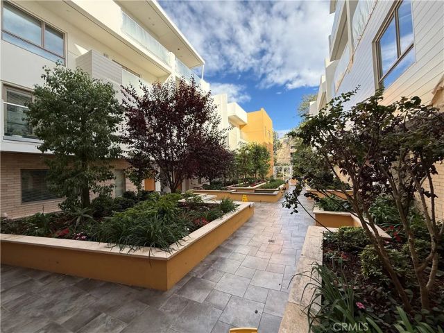 137 S Wilson Avenue 106, Pasadena, CA 91106