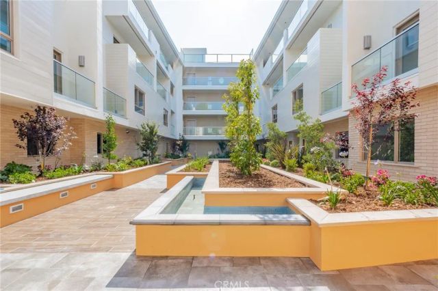 137 S Wilson Avenue 106, Pasadena, CA 91106