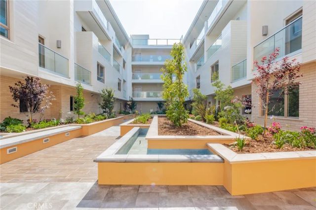 137 S Wilson Avenue 106, Pasadena, CA 91106