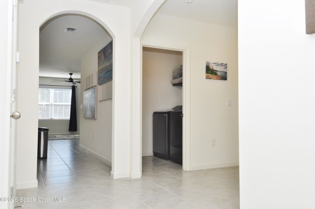 180 Hammock Road SE, Palm Bay, FL 32909