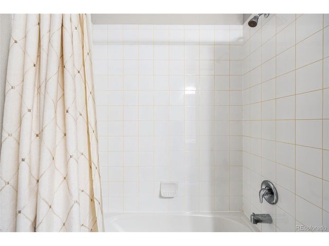 1124 Sherman Dr, Dacono, CO 80514