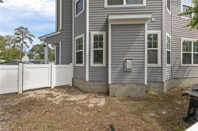 152 S Gum AVE, Virginia Beach, VA 23452
